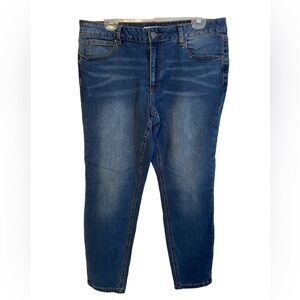 Ellen Tracy Jean Serene Denim Journey Wash Ladies 14P
